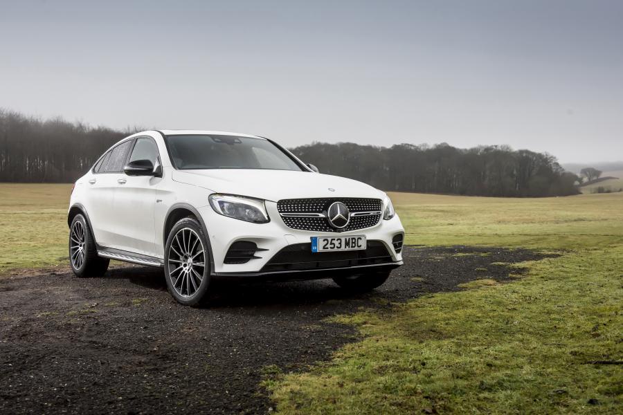  Mercedes-AMG GLC43 4Matic Coupe 2017 года  (UK) (фото 11 из 40)
